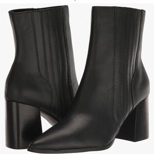 Indi Waterproof Ankle Boots size 7